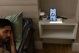 Jabees PowerGlow 4 σε 1 Ασύρματος Φορτιστής Qi για Smartphone, Smartwatch, Ακουστικά & Λάμπα LED - Λευκό