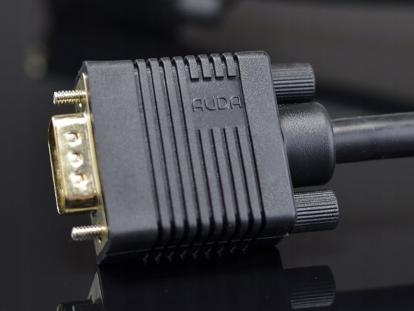 Kabel Pawonik D-Sub (VGA) - D-Sub (VGA) 20m czarny