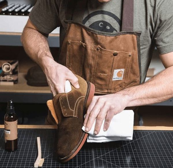 Kaps Καθαριστικό Nubuck & Suede Otter Wax 147ml – Σπρέι Αδιαβροχοποίησης για Καστόρι και Nubuck