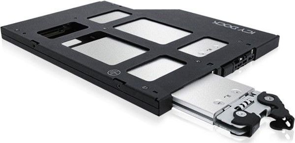 Θήκη Icy Dock M.2 NVMe - SFF-8612 ToughArmor (MB852M2PO-B)