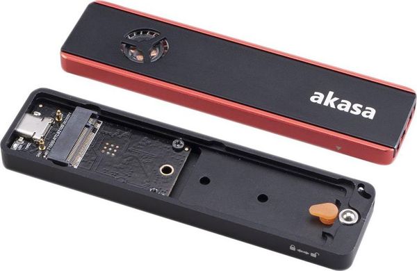 Akasa Vegas SSD Mate Θήκη M.2 PCIe NVMe SSD, USB-C 3.2 Gen 2, Αλουμίνιο με RGB Φωτισμό (AK-ENU3M2-06)