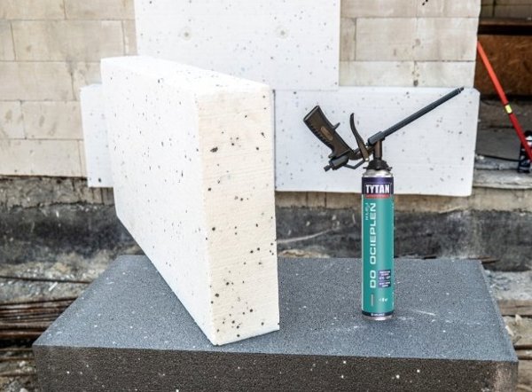 Κόλλα Πιστολιού Επαγωγής για Μόνωση Profesional 700ml
