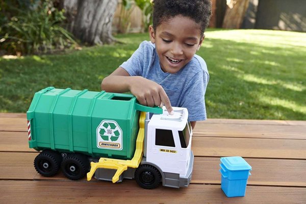 Kosz na smieci Mattel Matchbox duza smieciarka do recyklingu swiatlo/dzwiek kosz na smieci