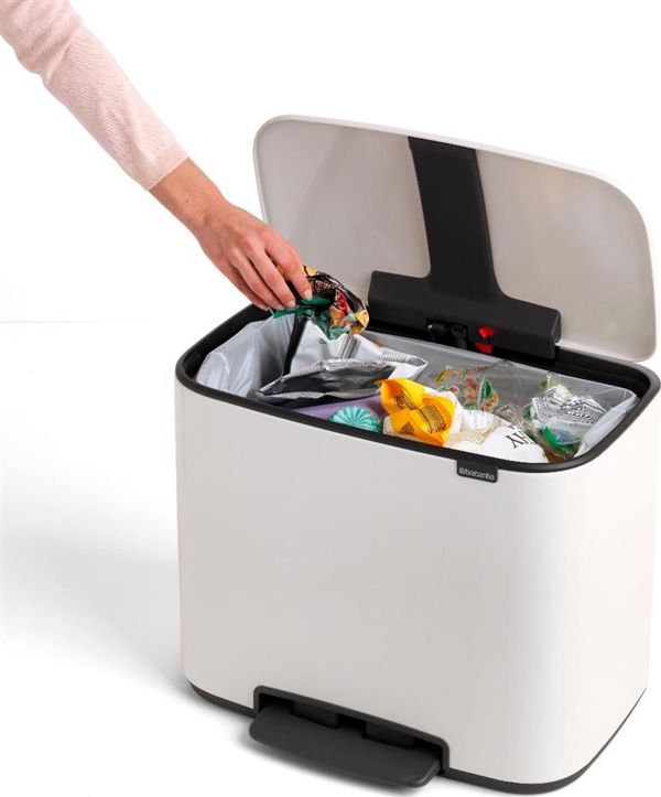 Brabantia Κάδος Απορριμμάτων BO Pedal Bin, Ανοξείδωτος, Soft-Touch Καπάκι, Λευκός, 121388