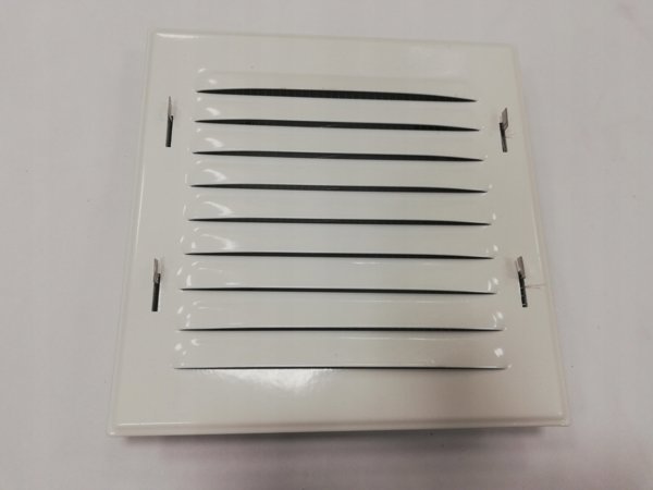 Metalικό κάλυμμα με πλέγμα 165x165mm λευκό WX1