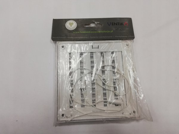 Ρυθμιζόμενη γρίλια αερισμού 140x140mm με δίχτυ χωρίς στεφάνι, λευκή