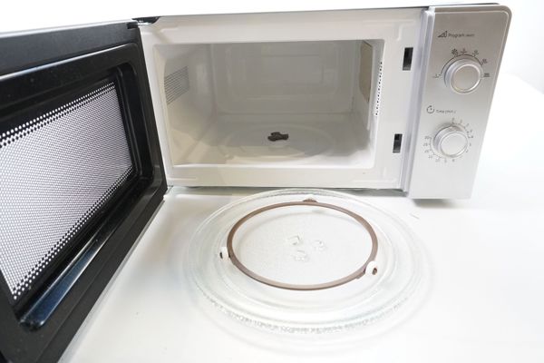 Kuchenka mikrofalowa Beko MOC20100SFB [outlet]