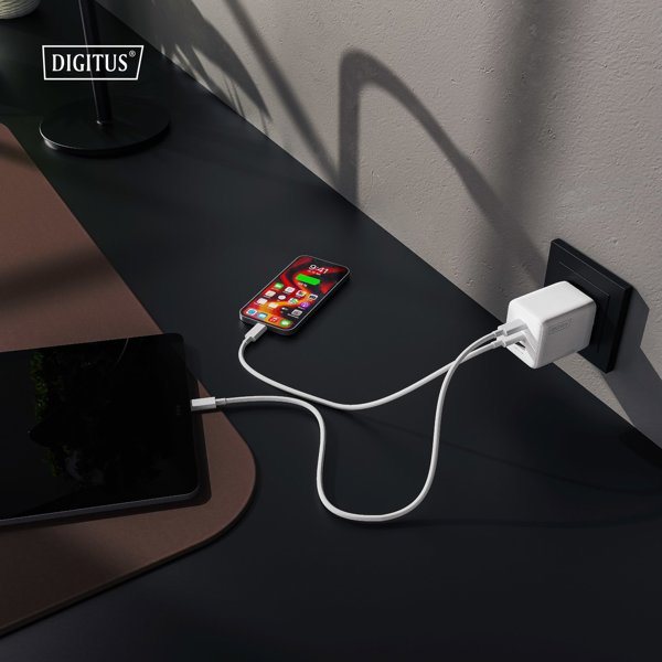 Φορτιστής δικτύου 100W με 2x USB-C και 1x USB-A λευκός
