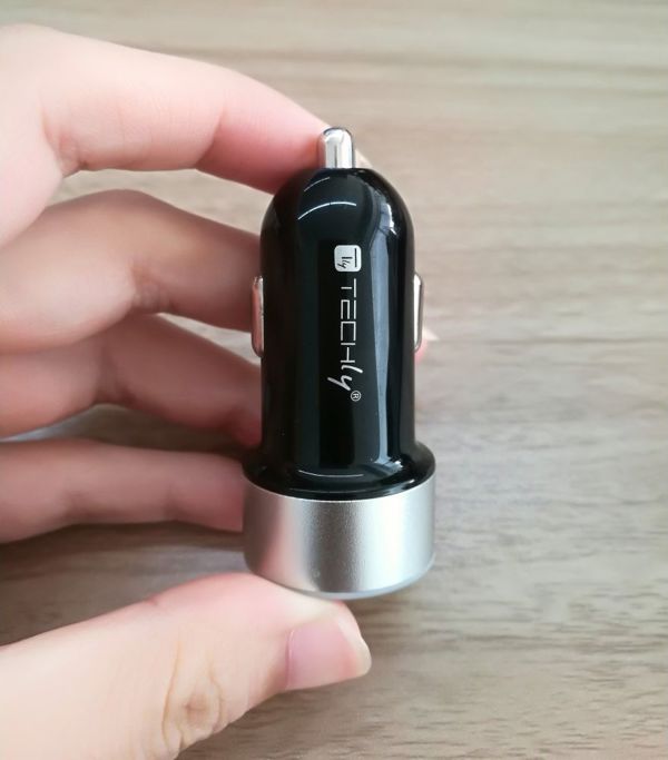 Techly Φορτιστής Αυτοκινήτου 2x USB-A 4.8A 24W (IUSB2-CAR-ADP482) - Ταχεία Φόρτιση για Smartphone & Tablet