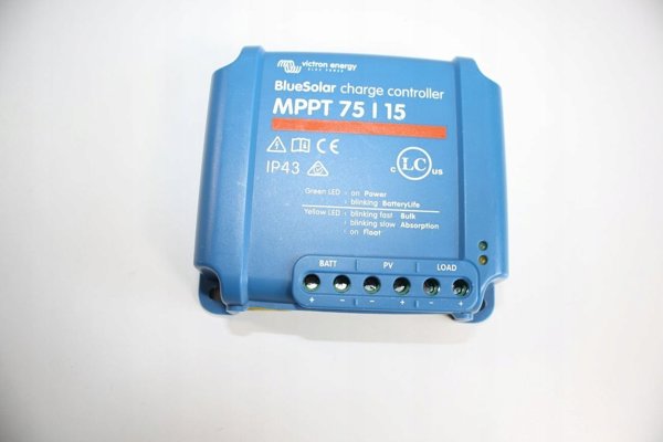 Victron Energy Ρυθμιστής Φόρτισης BlueSolar MPPT 75/15, Ηλιακός Ελεγκτής Φόρτισης 12V/24V 15A