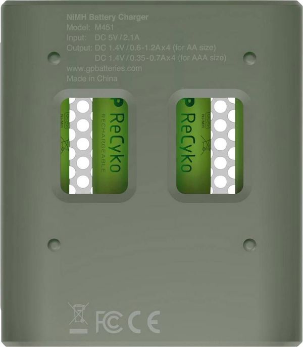Φορτιστής Μπαταριών GP ReCyko M451 USB, Ταχείας Φόρτισης για 2 ή 4 Μπαταρίες AA/AAA με Ενδείξεις LED
