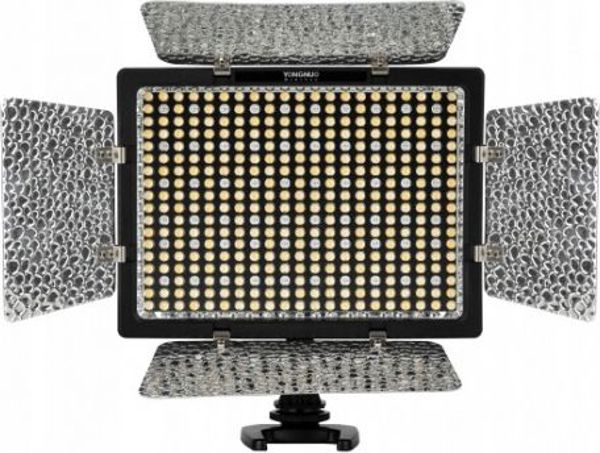 Yongnuo YN300 IV LED Φωτιστικό Studio, RGB, 3200-5500K, Ρυθμιζόμενη Ένταση Φωτισμού