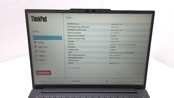 Laptop Lenovo ThinkPad E14 Gen 7 / 14'' / AMD Ryzen 7 250 / 16 GB DDR5 / 512GB SSD / Windows 11 Pro (21T00067MX) [outlet]