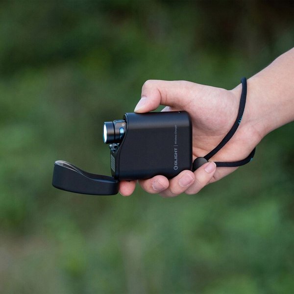 Φακός με Φορτιστή Olight Baton 4 Premium Edition