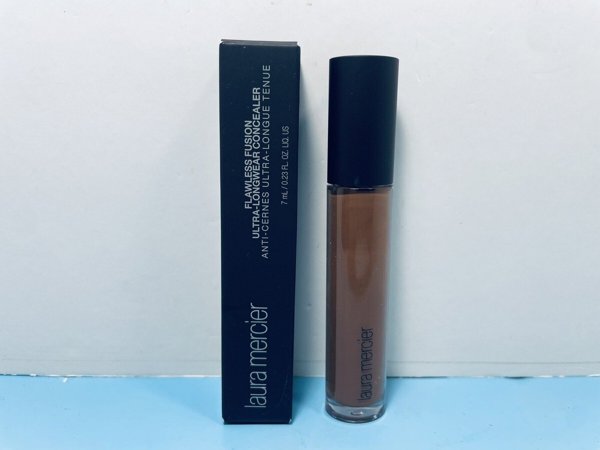 Laura Mercier, Flawless Fusion, Liquid Concealer, 6W, Rich with Warm Undertones, 7 ml For Women