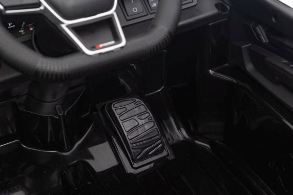 Lean Cars Auto Na Akumulator Audi E- Tron GT Czarne  QLS-6888