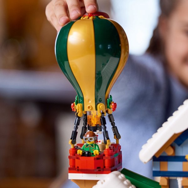 LEGO Icons Ταχυδρομείο του Άγιου Βασίλη (10339)