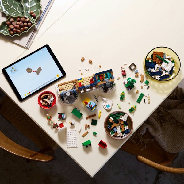 LEGO Icons Ταχυδρομείο του Άγιου Βασίλη (10339)