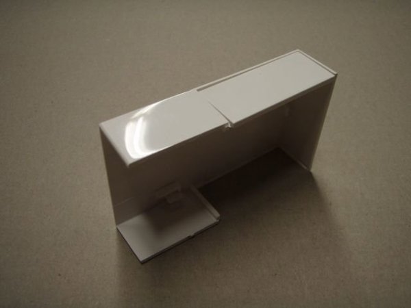 Legrand Lacznik katowy 50x20mm