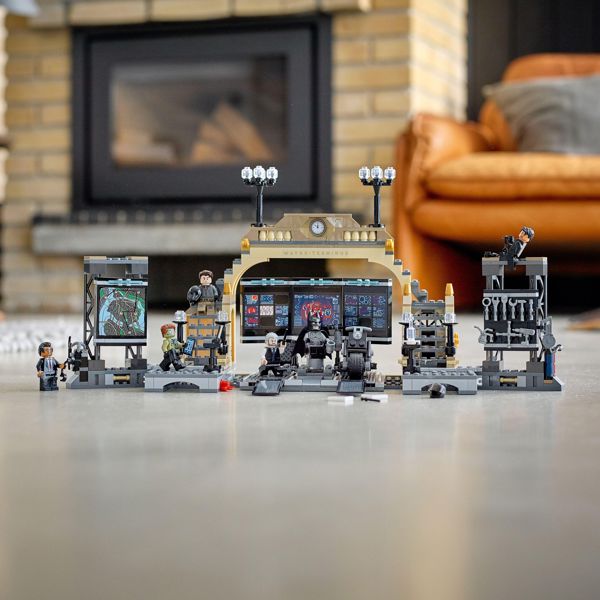 LEGO DC Σπηλιά του Μπάτμαν: μονομαχία με τον Γρίφο (76183)