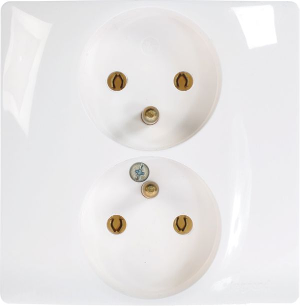 Legrand Ρευματοδότης Σούκο με Γείωση 16A 250V, Λευκός - 664542