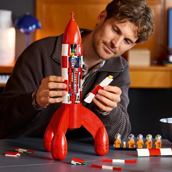 LEGO Ideas Tintin® Ο Πύραυλος για τη Σελήνη (21367) - Σετ Κατασκευών