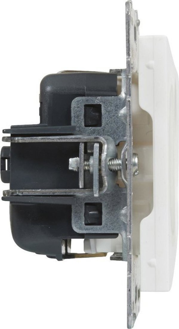 Legrand Suno Πρίζα Σούκο 2P+Z με Κλείστρο και Αυτόματους Ακροδέκτες 16A 250V, Λευκό, 721120