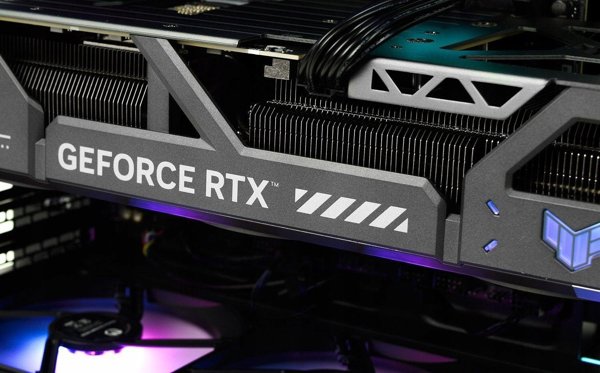 Level UP [C01] Ryzen 7 | RTX 5080 | 32GB | 2TB