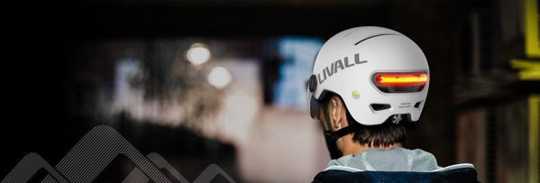 Livall Smart Κράνος L23 με LED Φωτισμό, SOS Ειδοποίηση & Προστατευτική Ζελατίνα, Λευκό, 54-58cm