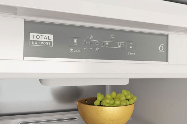 Ψυγείο Whirlpool WHC20 T352 Εντοιχιζόμενο Δίπορτο NoFrost, 400lt, Ενεργειακή Κλάση D