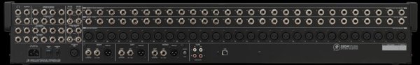 MACKIE 32 Channel 4-bus FX Mixer with USB