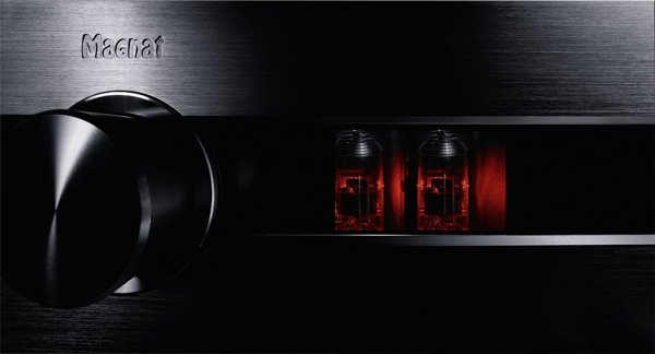 Magnat Wzmacniacz stereo MA-900 Black