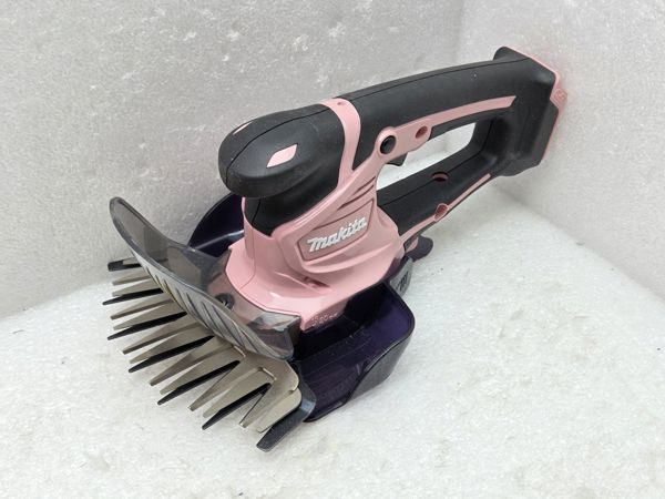 Makita Makita Nożyce do trawy i żywopłotu różowe 1x2,0Ah UM600DSAP [outlet]
