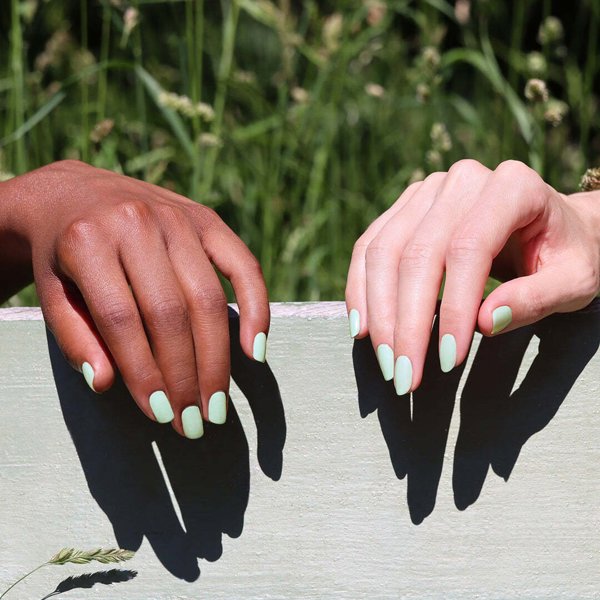 MANUCURIST_Green Flash Led Gel Nail Lacquer lakier do paznokci Mint 15ml