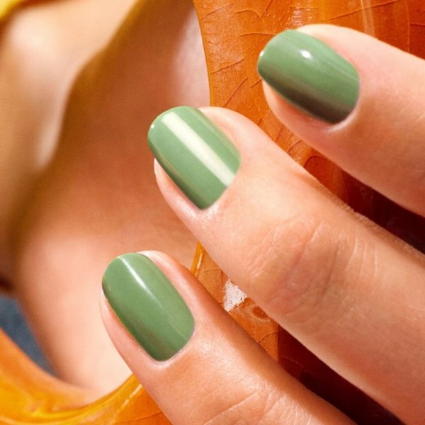 MANUCURIST_Green Nail Polish lakier do paznokci Artichaut 15ml