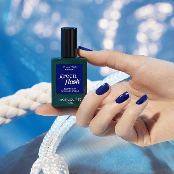 MANUCURIST_Green Flash Led Gel Nail Lacquer lakier do paznokci Midnight 15ml