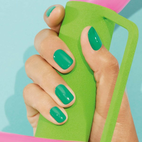 MANUCURIST_Green Nail Polish lakier do paznokci Brazil 15ml