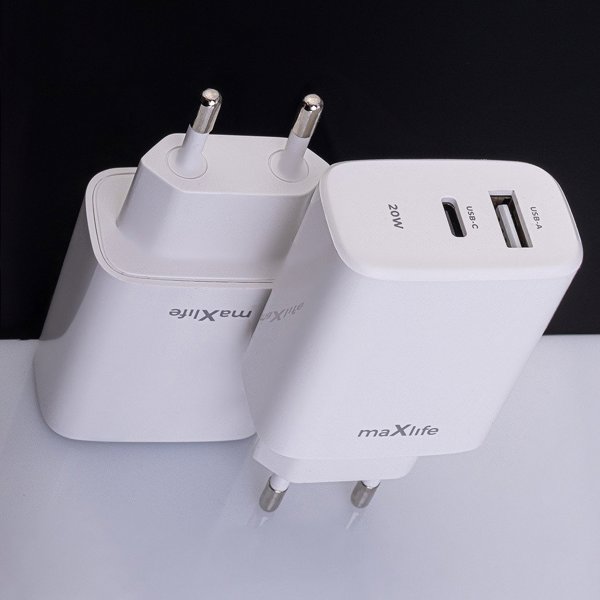 Maxlife MXTC-10-20AC PD QC charger 1x USB-C 1x USB 20W white 5907457789838