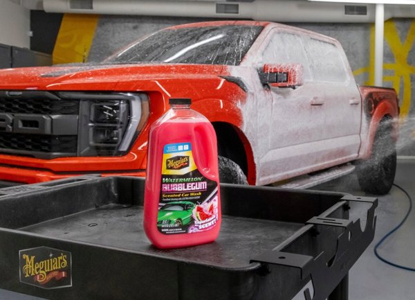 Meguiar's Watermelon Bubblegum Scented Car Wash Autoshampoo - 1890 ml.