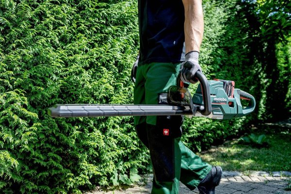 Metabo Metabo HS 18 LTX BL 55 Cordless Hedgecutter