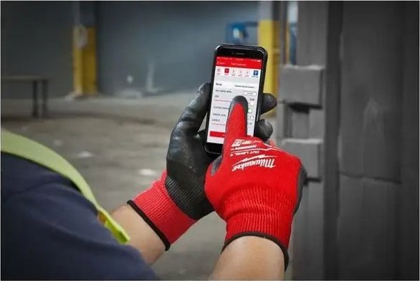 Γάντια χειμώνα MILWAUKEE, επίπεδο κοπής 1, 12 μονάδες. XL / 10
