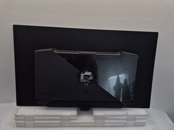 Monitor Asus Monitor Asus ROG Swift QD-OLED PG32UCDMR (90LM0C00-B01971) [outlet]