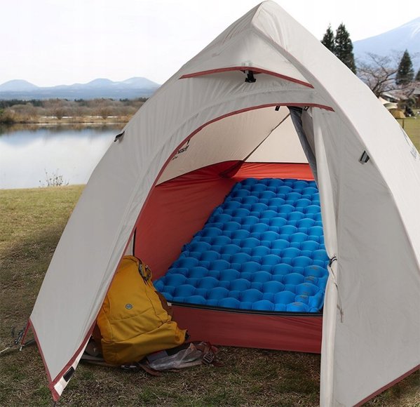 Naturehike nadmuchiwana mata 6,5cm FC-10 470g - niebieski