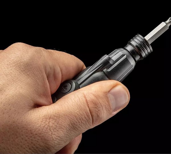Neo Ασύρματο Κατσαβίδι 3.6V Li-Ion 800mAh, 2.1Nm, με Θήκη και Αξεσουάρ 04-200