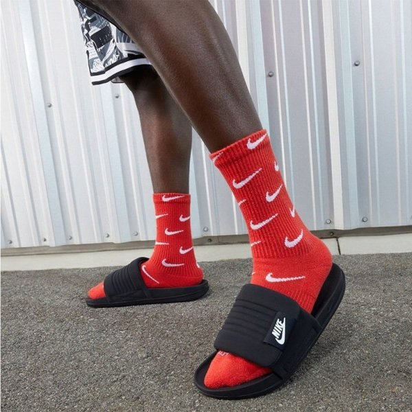 Nike Klapki Nike Offcourt Adjust (8) r. 41 czarne