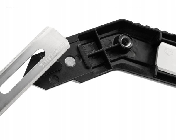 Μαχαίρι κοπής χαλιών ToughBuilt TB-H4-11-CK