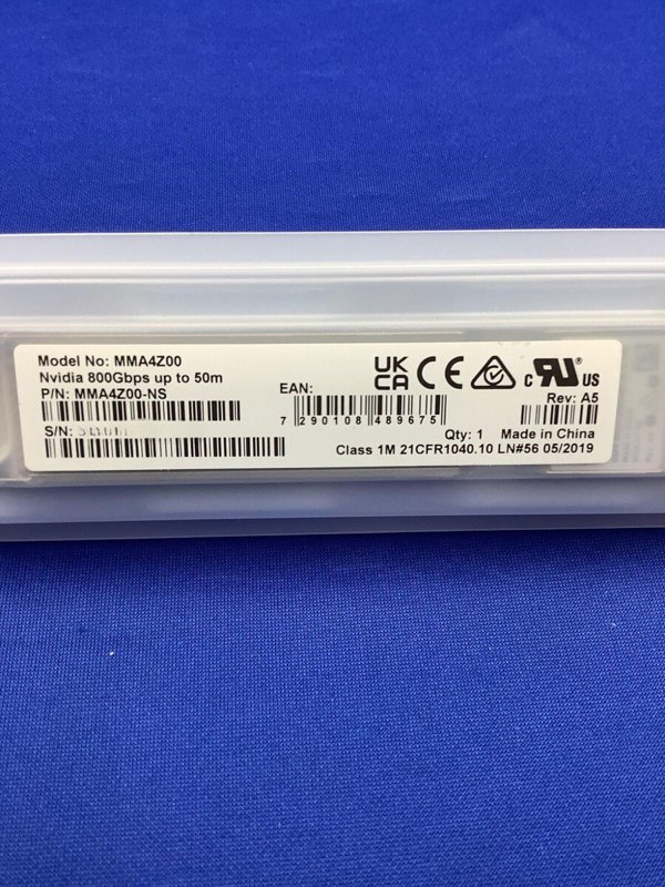 NVIDIA - OSFP Empfangermodul - 400GbE - 400GBase-SR8 - MPO-Multi-Modus - bis zu 50 m - 850 nm