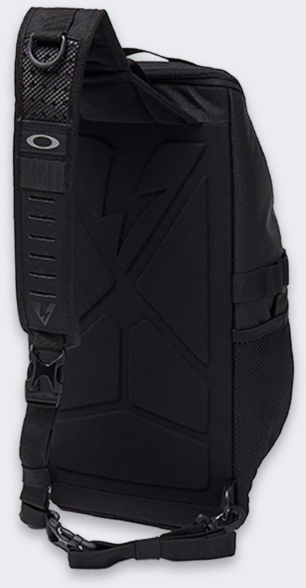 Oakley Plecak Oakley Extractor Sling 20 23 L BLACKOUT