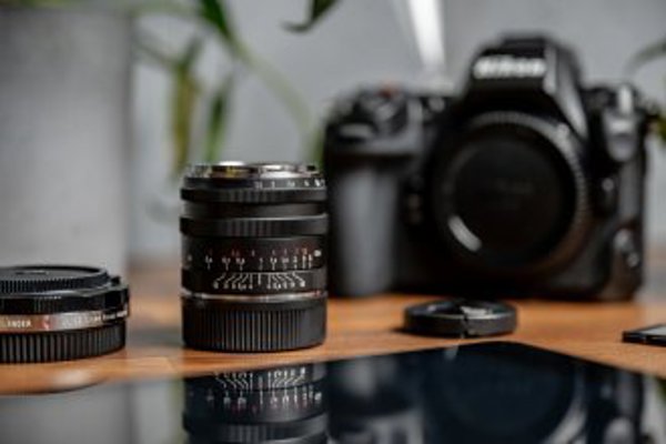 Obiektyw Voigtlander Nokton I Vintage Line 28 mm f/1,5 do Leica M - czarny