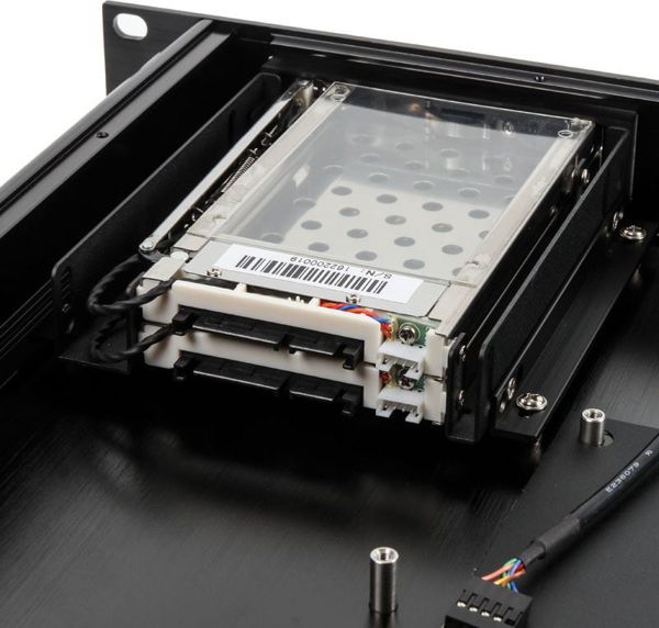 Obudowa serwerowa Akasa Galileo TU1 Fanless (A-ITX27-M1B)